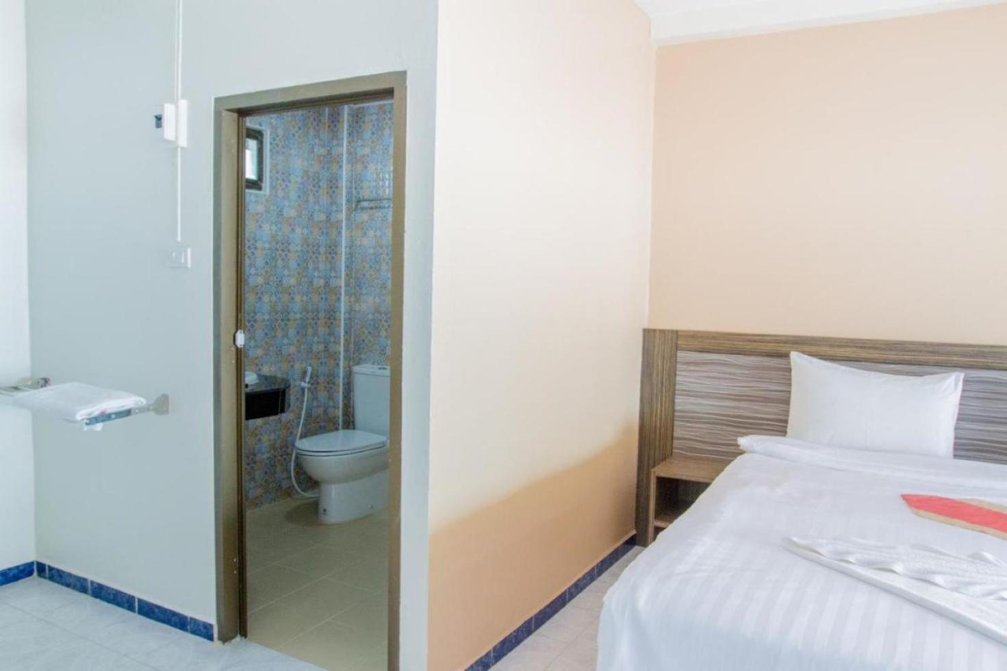 Cozy Residence Nanai Patong Bagian luar foto
