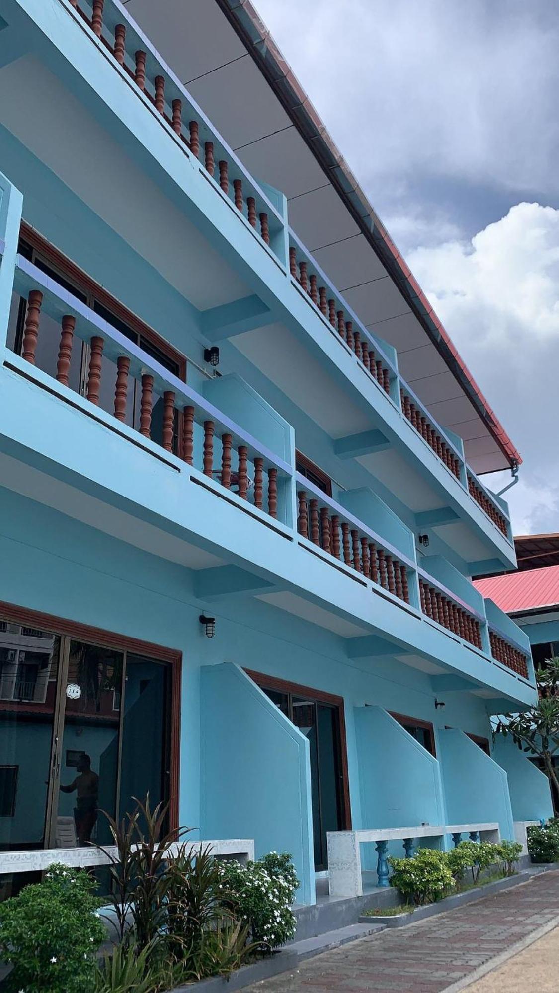 Cozy Residence Nanai Patong Bagian luar foto